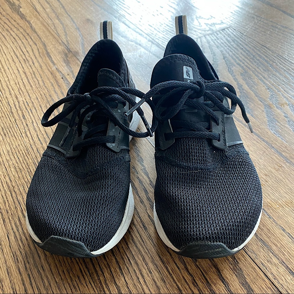 New Balance Memory Sole Mesh Running Shoes